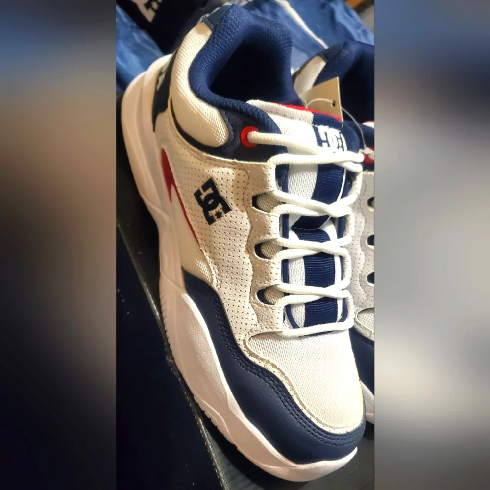 DC Decel SN Shoes, New In Original Box!! Mens 9 - Picture 4 of 11